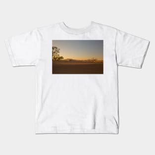 Sunrise at sossusvlei Kids T-Shirt